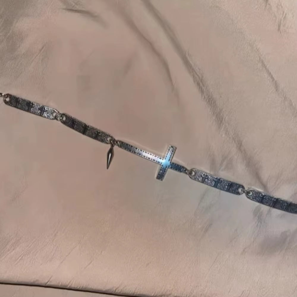 Vintage Punk Choker Necklace Grunge Rock Silver Hip Hop Necklace New Y2K Spliced Cross Necklace Fashion Jewelry